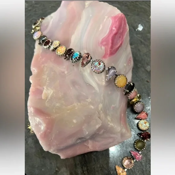 Glowing 1960s German Glass Stones Glass Choker - Picture 3 of 5